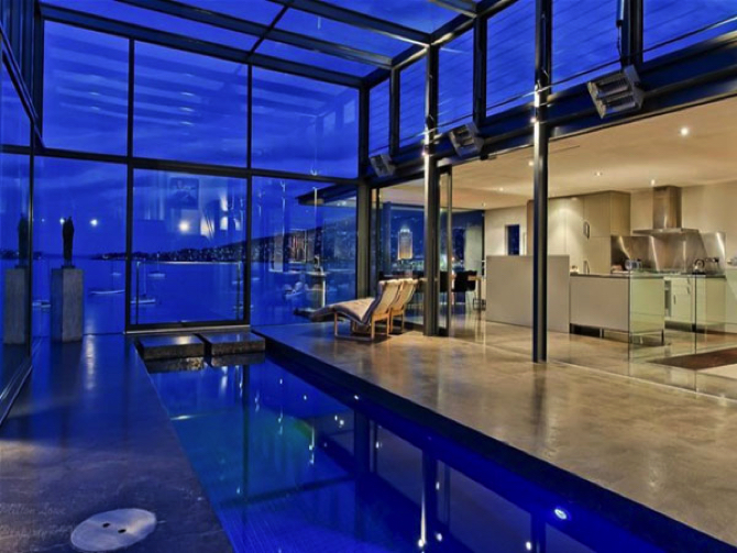 Uses for Glass in Interior Design Vintage Industrial Style