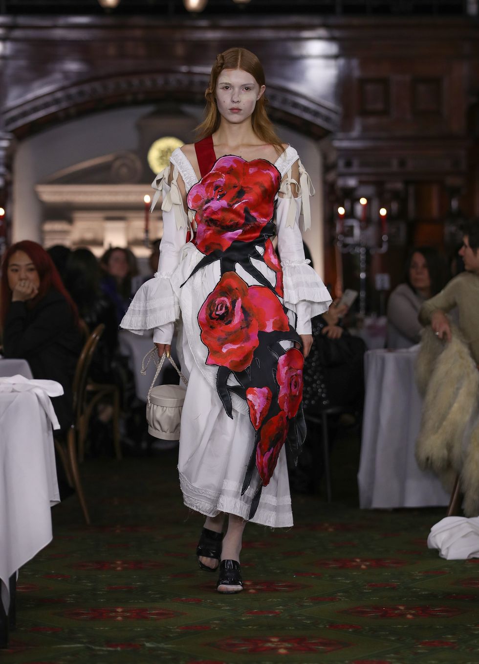 ? London Fashion Week 2020: Runway Trends You Can Bring To Your Home Décor!