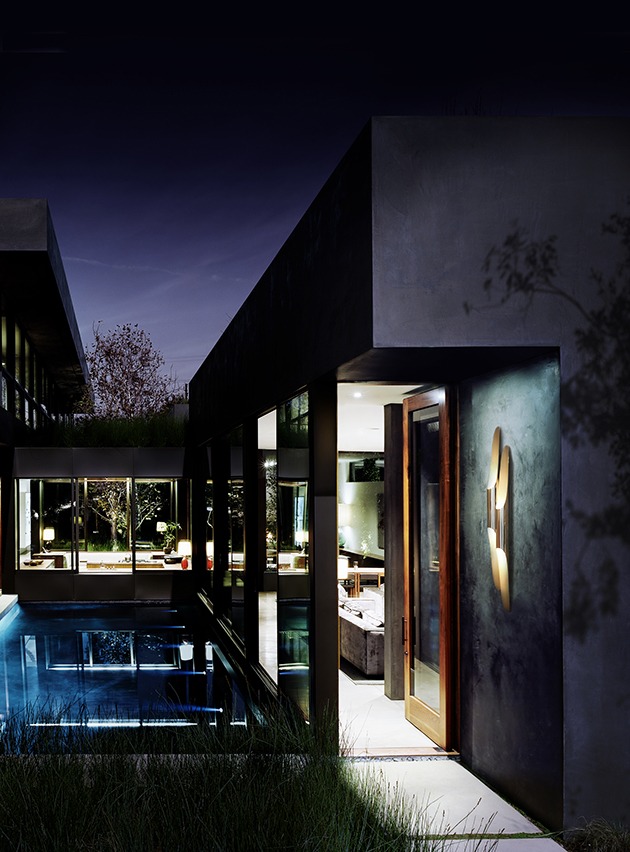 Vintage Balcony Décor: Enlightening Outdoor Ambiances!