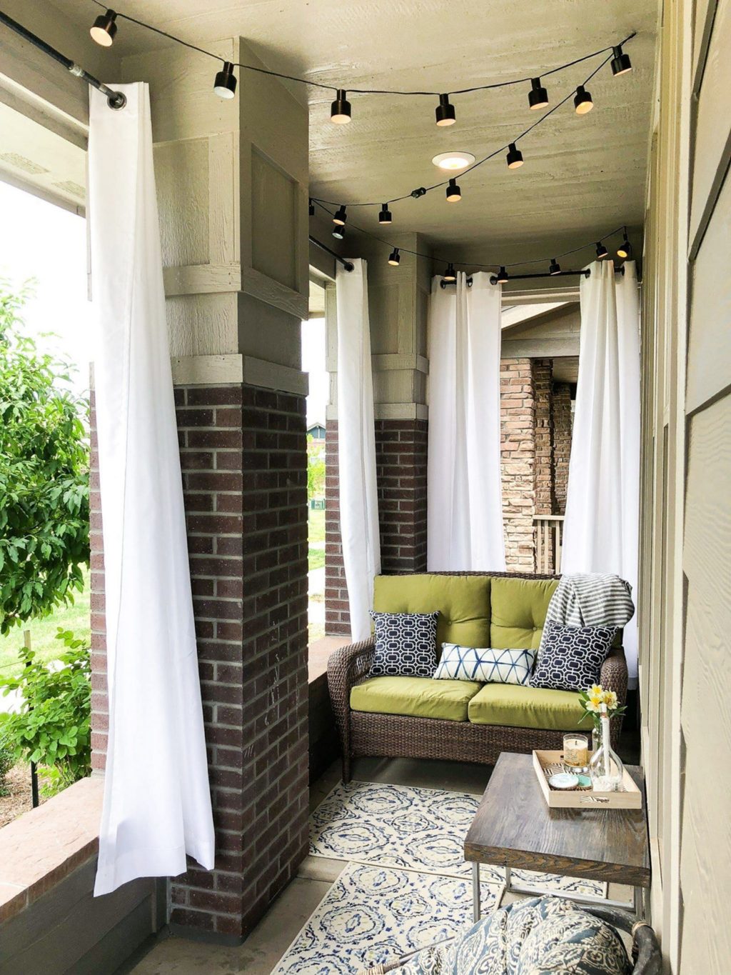 15 Porch Design Ideas That Will Have You Outside All Summer Long ☀️