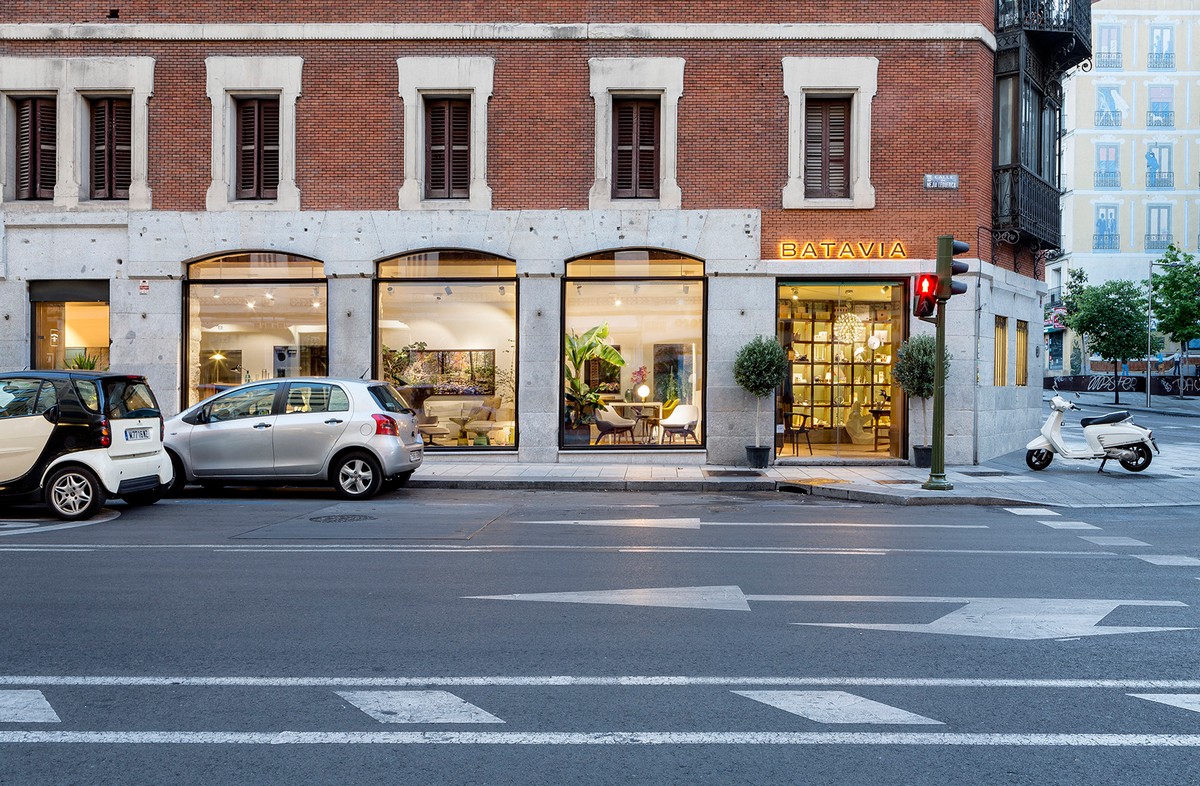 Where To Shop – The Best Luxury Showrooms In Madrid