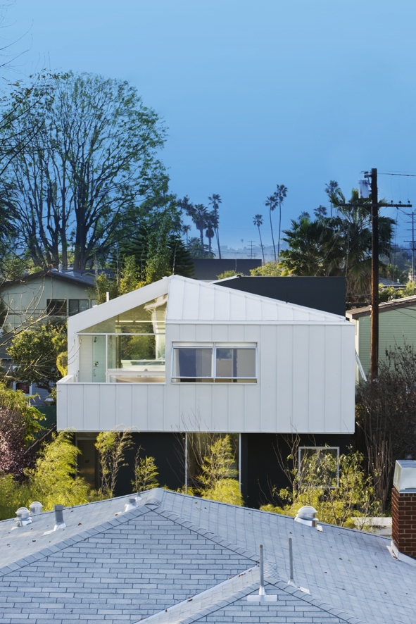 Check Out The Best Interior Design Projects of Bestor Architecture!