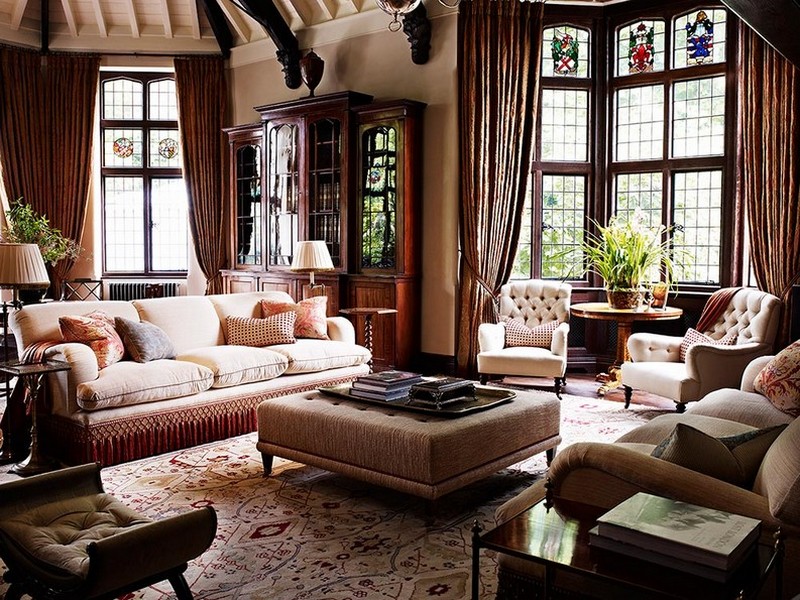Get to Know the Sumptuous Style of Douglas Mackie